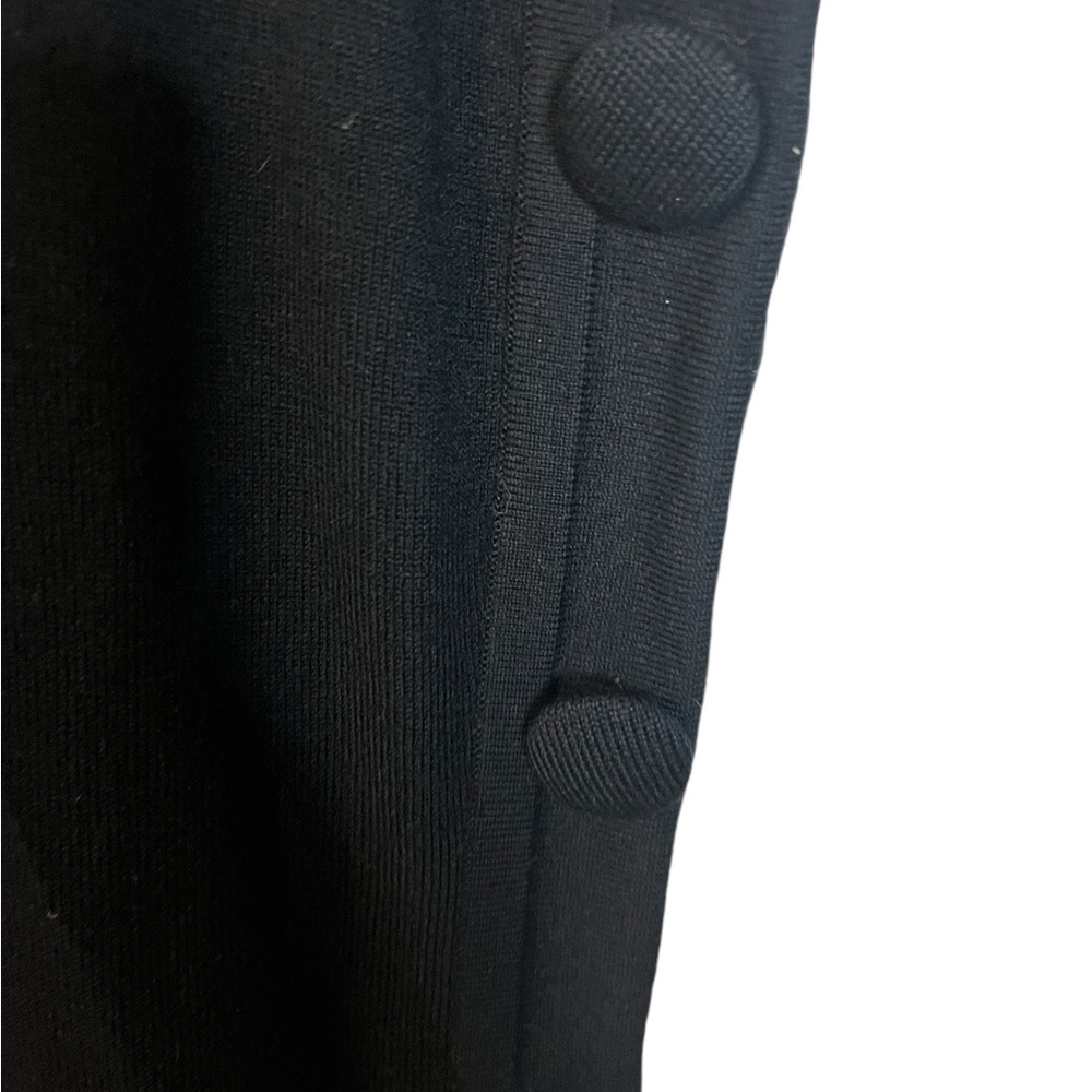 A cute dress in merino wool.  It’s black and a size medium - Picture 3 of 6